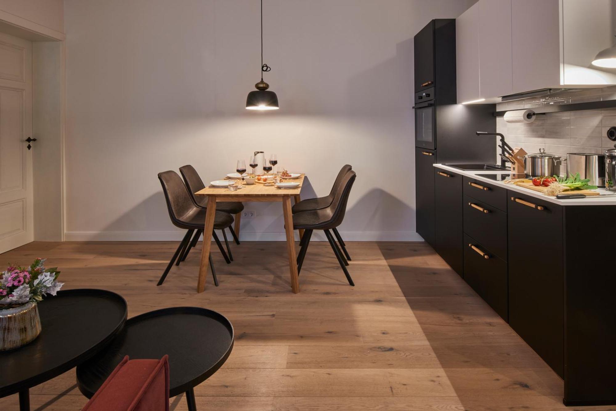 Via'S Appartements Und Ferienwohnungen Görlitz Екстериор снимка